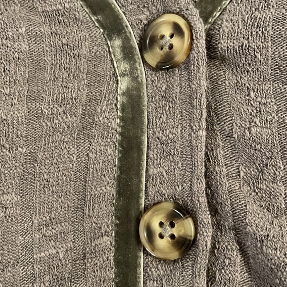 Women’s BKE Top - Picture 6 of 6